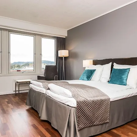 Quality Airport Vaernes Hotel 4*