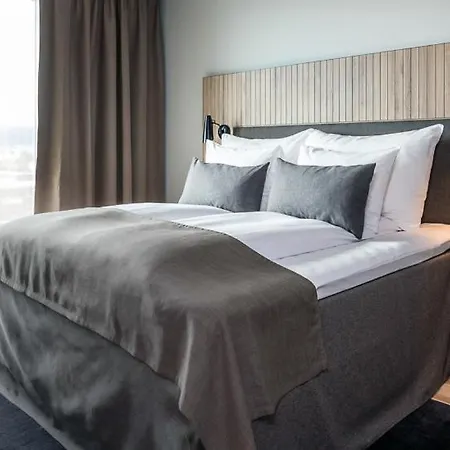 Quality Airport Vaernes Hotel 4*
