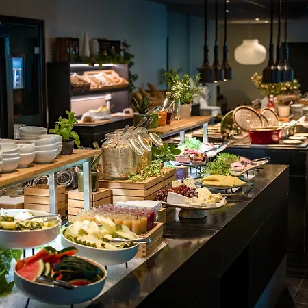 Quality Airport Vaernes 4* Jordalen