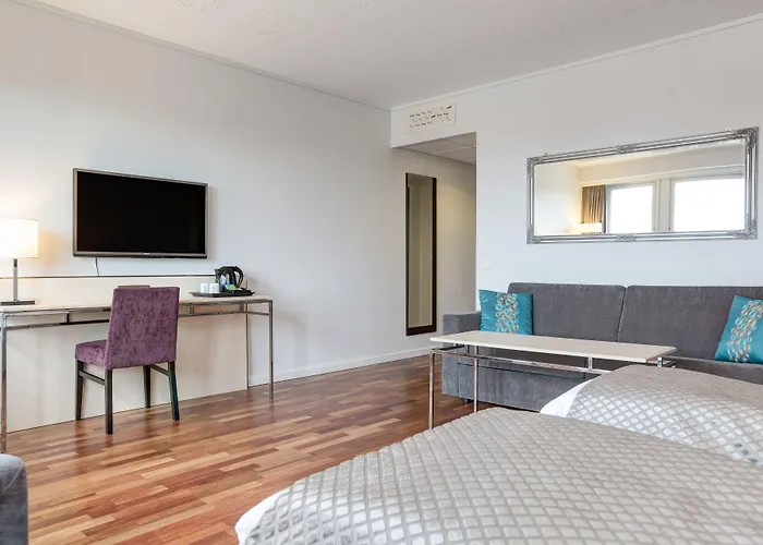 ホテル Quality Airport Vaernes 4*