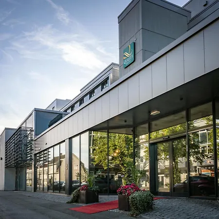 瓦尔内斯品质机场酒店 Jordalen