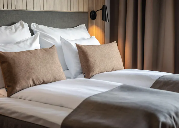 מלון Quality Airport Vaernes 4*